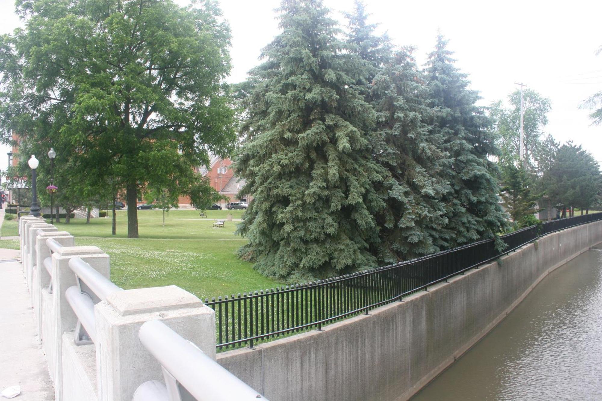 Fountain Inn Van Wert Екстериор снимка