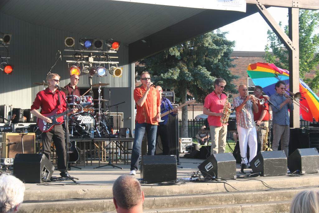 Fountain Inn Van Wert Екстериор снимка